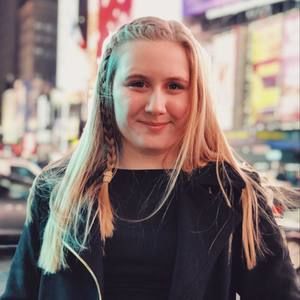 Meet your Posher, Alyssa